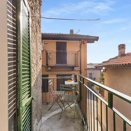 Casa Piazzetta - Wifi & A-c Apartment